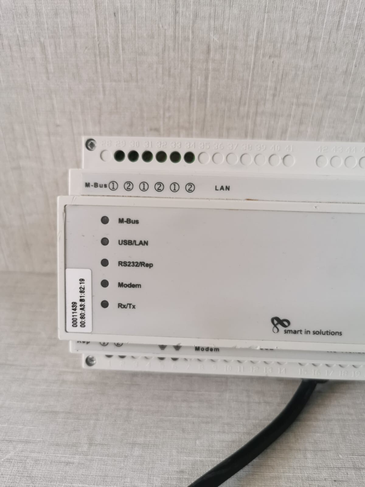 DIEHL IZAR CENTER 60 DIEHL IZAR CENTER 60 3005777 Master Metering Gateway 110-230VAC 50-60Hz 6