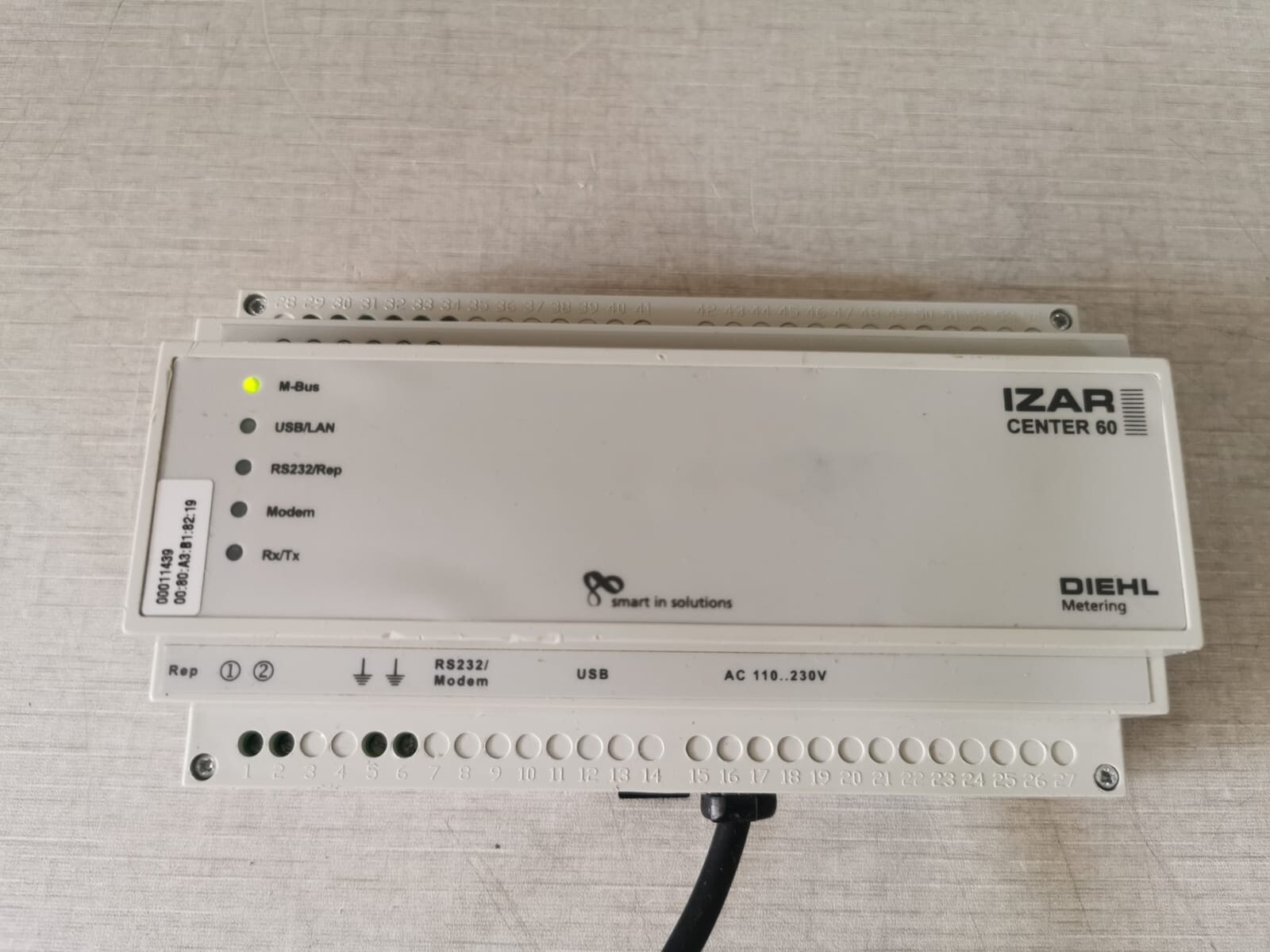 DIEHL IZAR CENTER 60 3005777 Master Metering Gateway 110-230VAC 50-60Hz