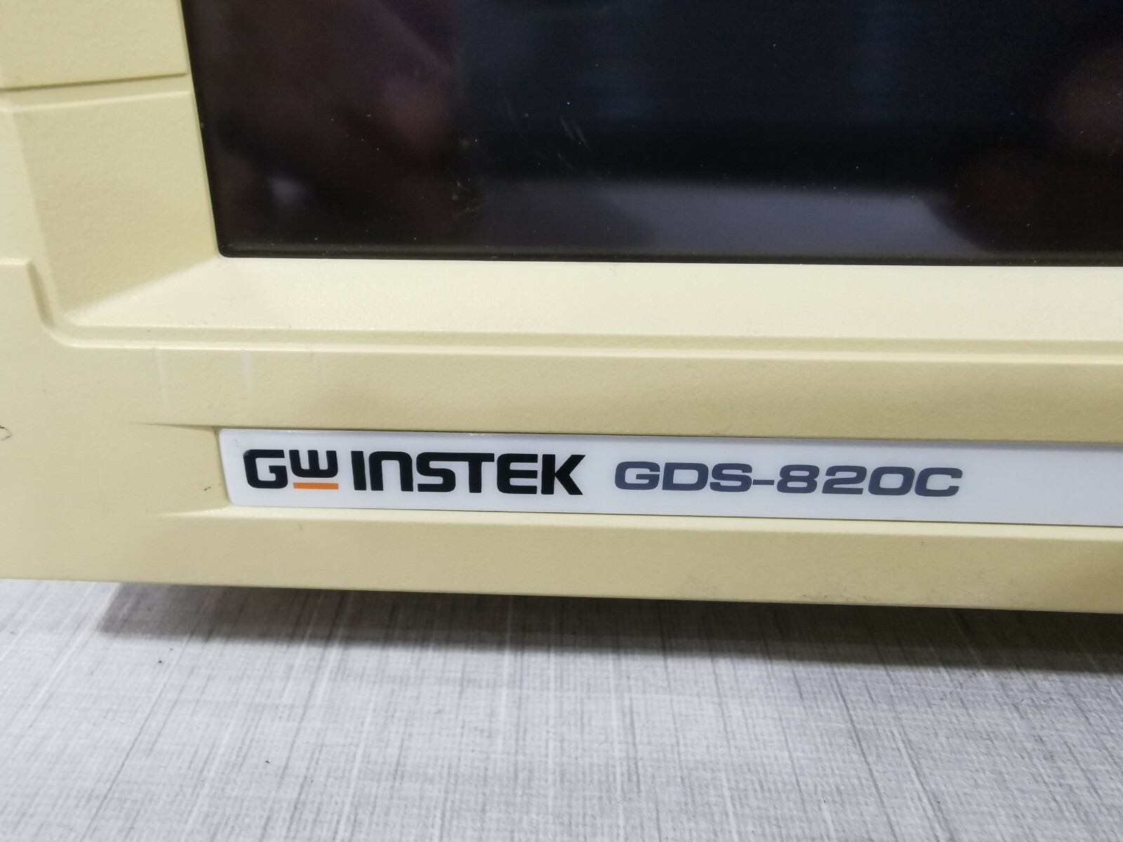 GWINSTEK GDS-82OC GWINSTEK GDS-82OC DIGITAL STORAGE OSCILLOSCOPE 100-240V 4