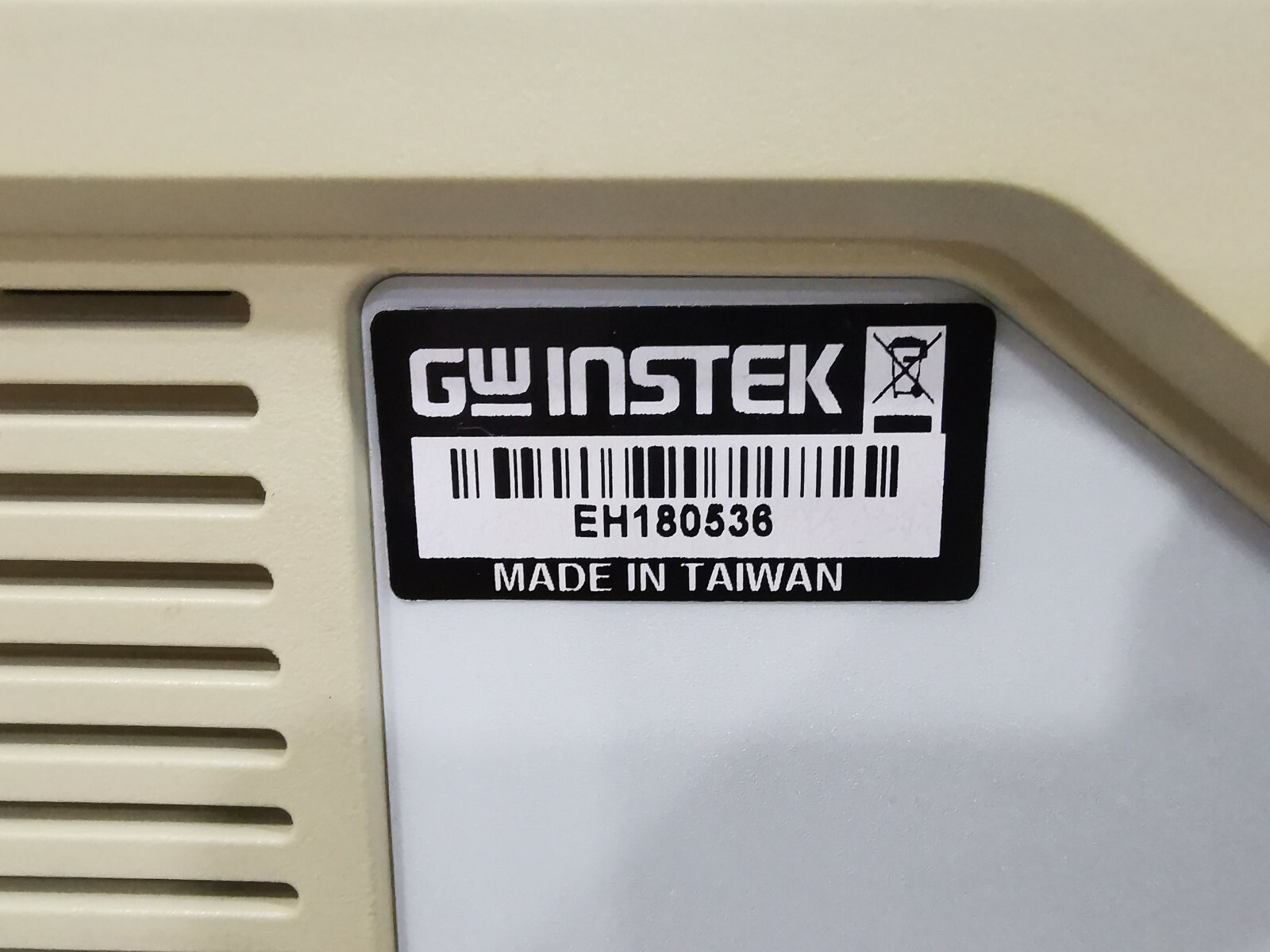 GWINSTEK GDS-82OC GWINSTEK GDS-82OC DIGITAL STORAGE OSCILLOSCOPE 100-240V 5