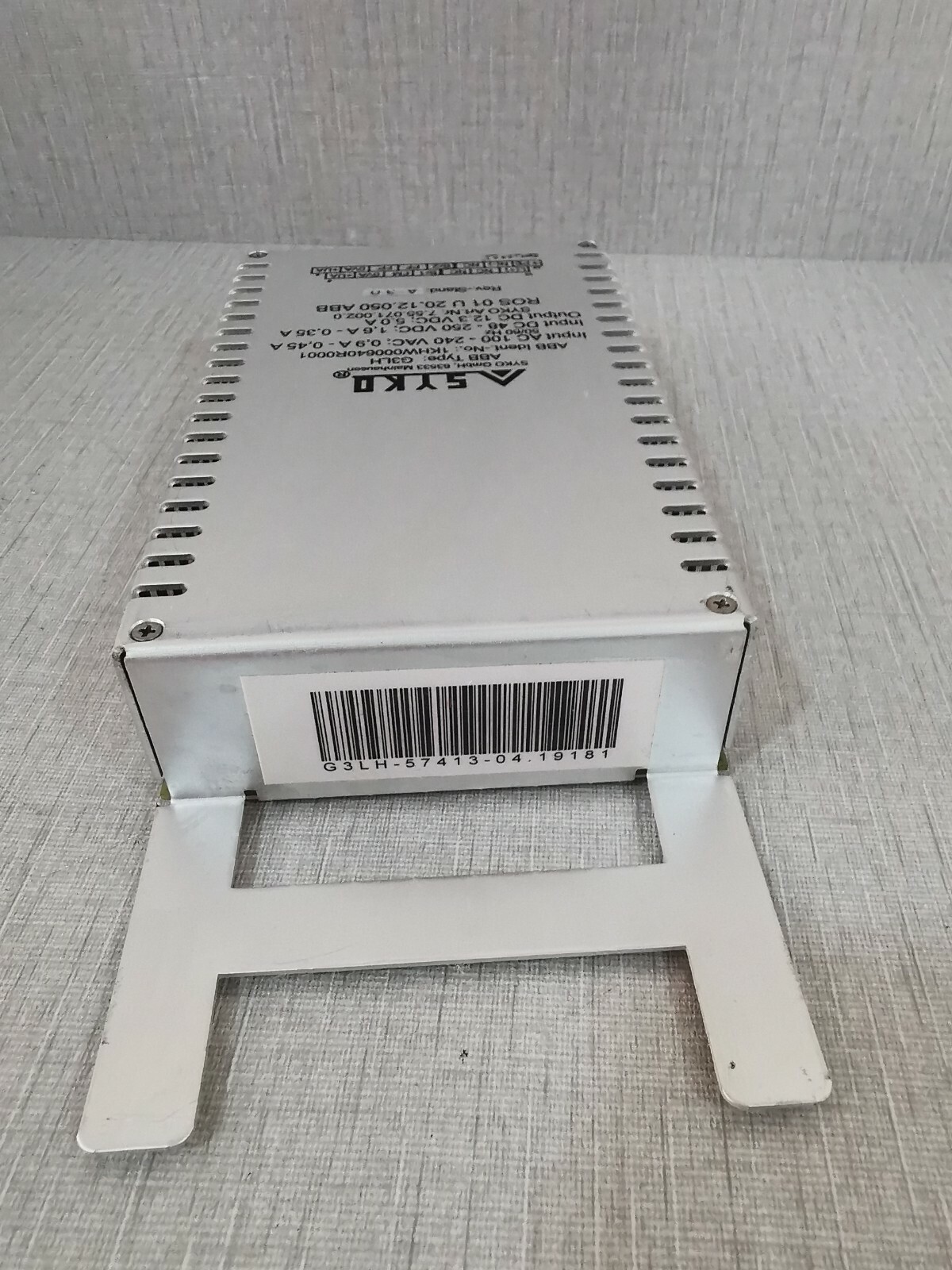 ABB 1KHW000640R0001 ABB G3LH SYKO 1KHW000640R0001 MODULE REV A 3.0 100-240VAC;0.9A-0.45A 50/60Hz 4