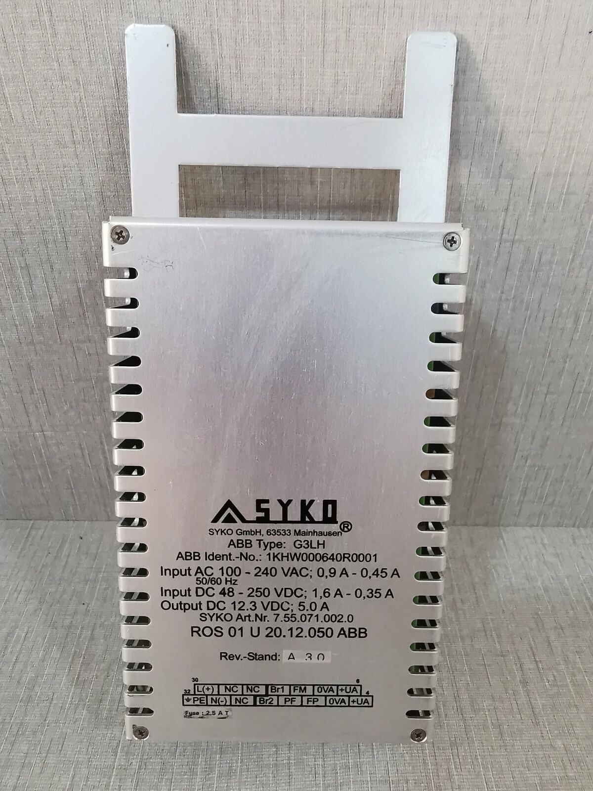 ABB G3LH SYKO 1KHW000640R0001 MODULE REV A 3.0 100-240VAC;0.9A-0.45A 50/60Hz