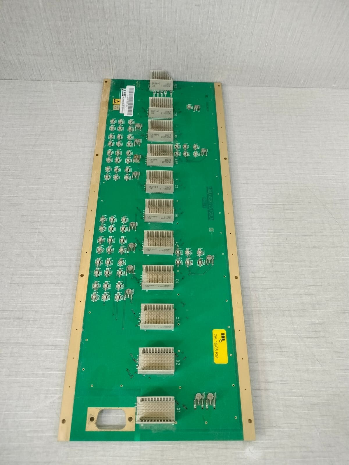 ABB 1KHW000592R0001 ABB / NSD570 /G1LA AEND,;B 1KHW000592R0001 CONTROL BOARD 7