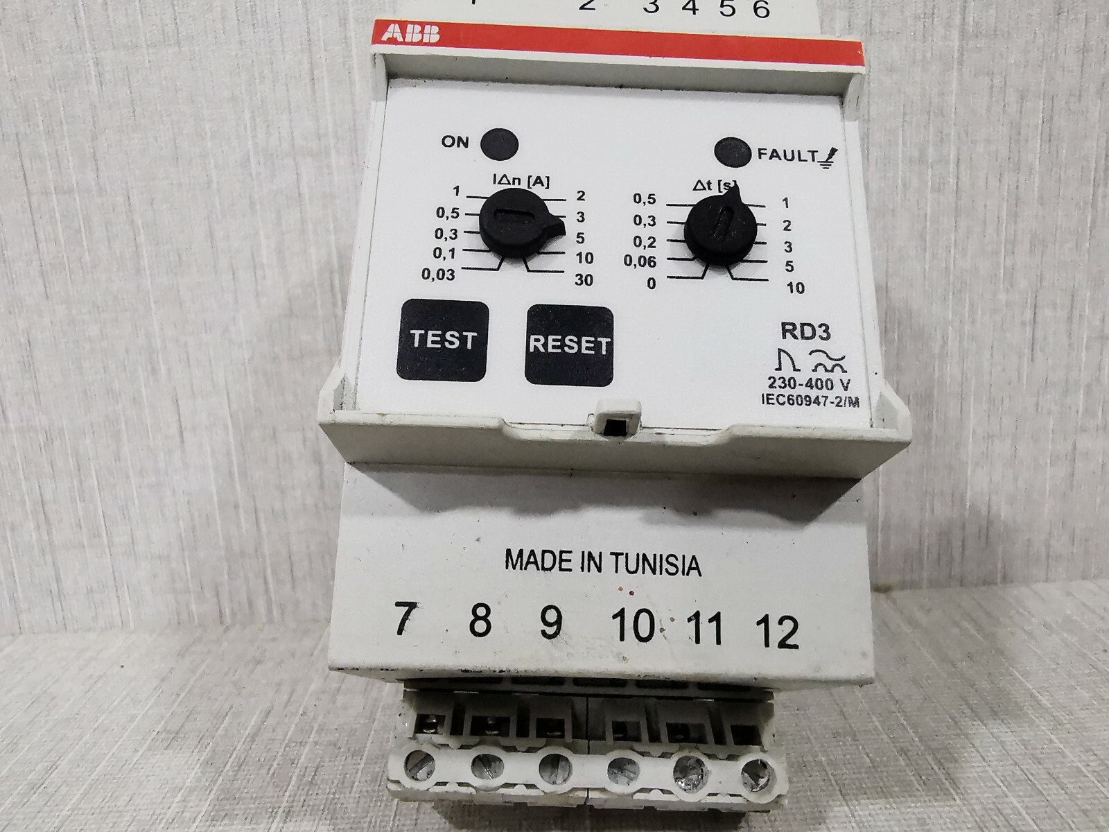 ABB IEC60947-2/M ABB RD3 Residual Current Monitor IEC60947-2/M 4