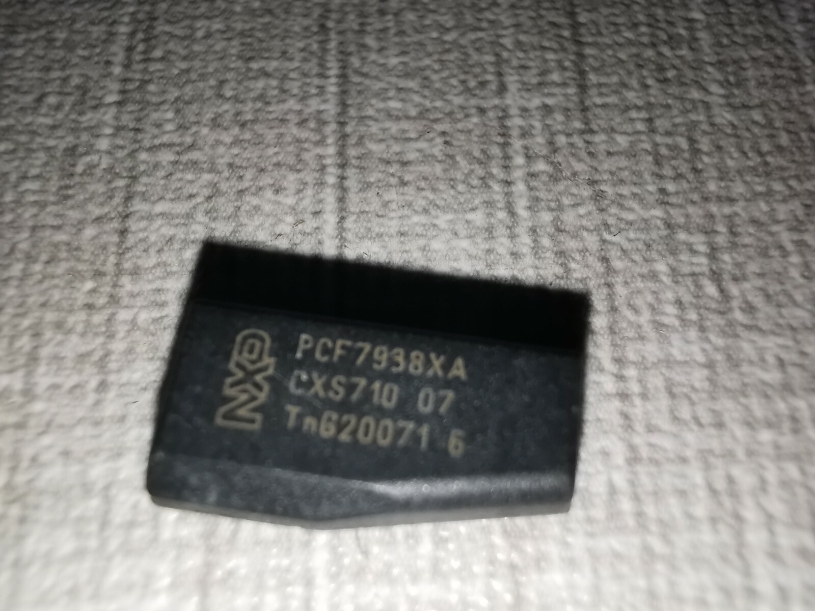 NXP PCF7938XA Transponder Chip