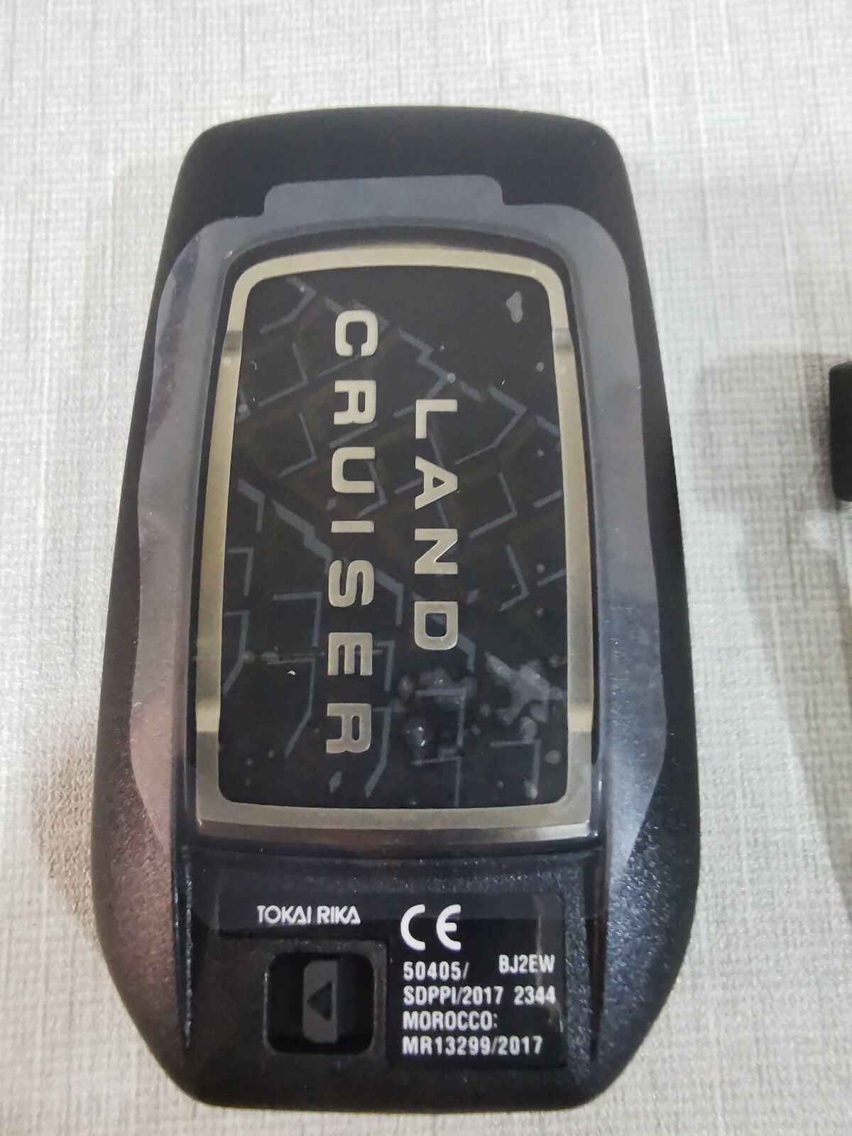 LAND CRUISER TOKAI RIKA KEY 50405 TOKAI RIKA 50405 3