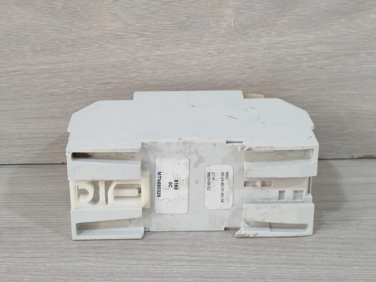 Schneider Electric MTN680329 Schneider Electric MTN680329 KNX/IP ROUTER 7