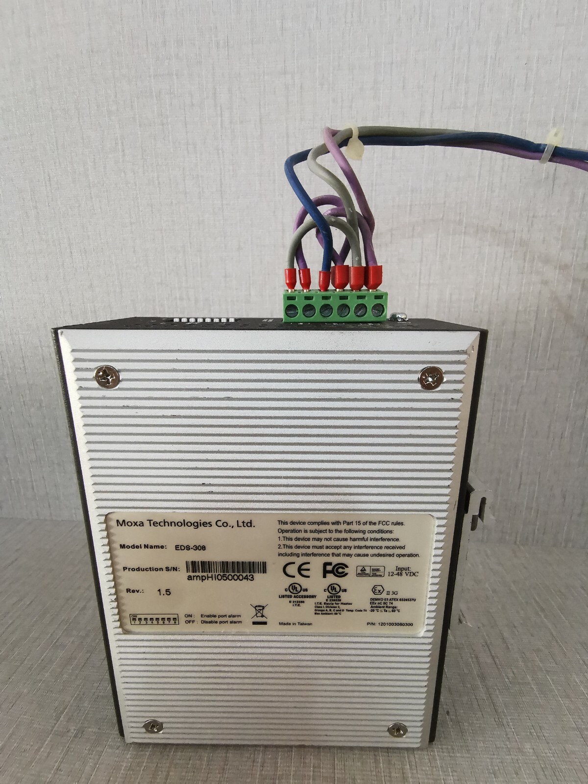 Moxa EDS-308 MOXA EDS-308 ETHERNET SWITCH 3
