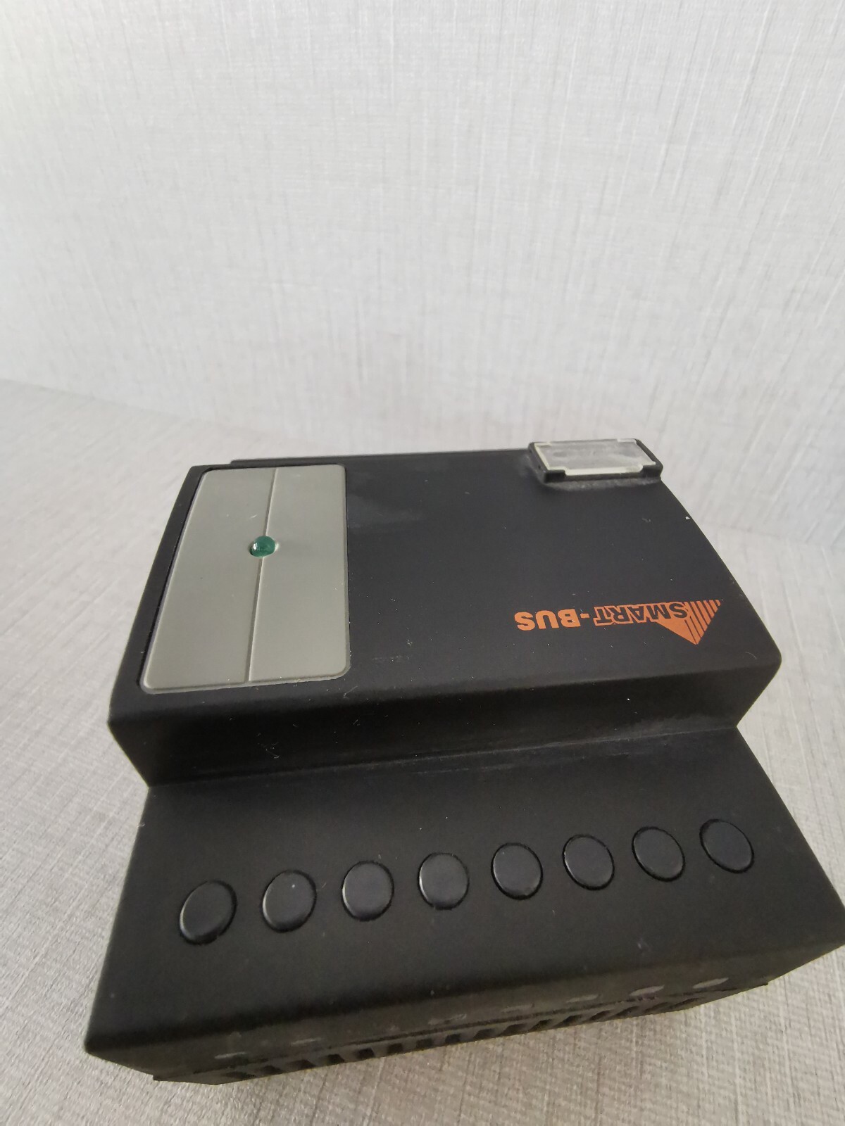 SMART BUS COM DATA-DATA+DC24V SMART BUS COM DATA-DATA+DC24V MODULE 3