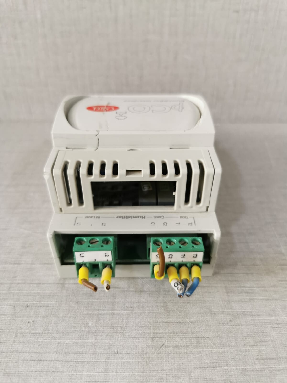 CAREL PCOUMI2000 REV.1 CAREL PCOUMI2000 REV.1.000 HUMIDIFIER INTERFACE MODULE 5