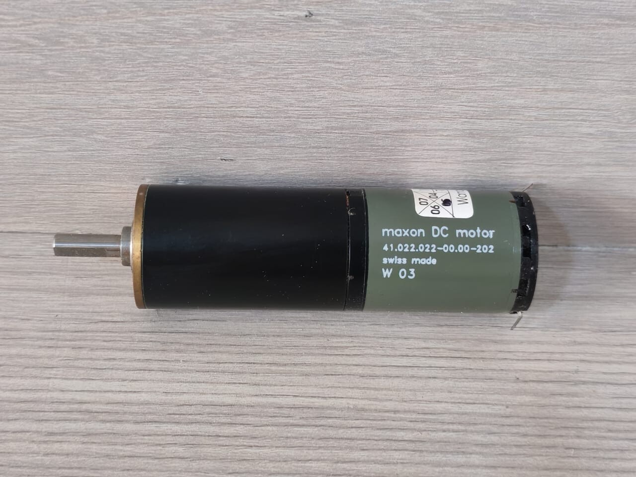 MAXON DC MOTOR 41.022.022-00.00-202 SWISS MADE W 06