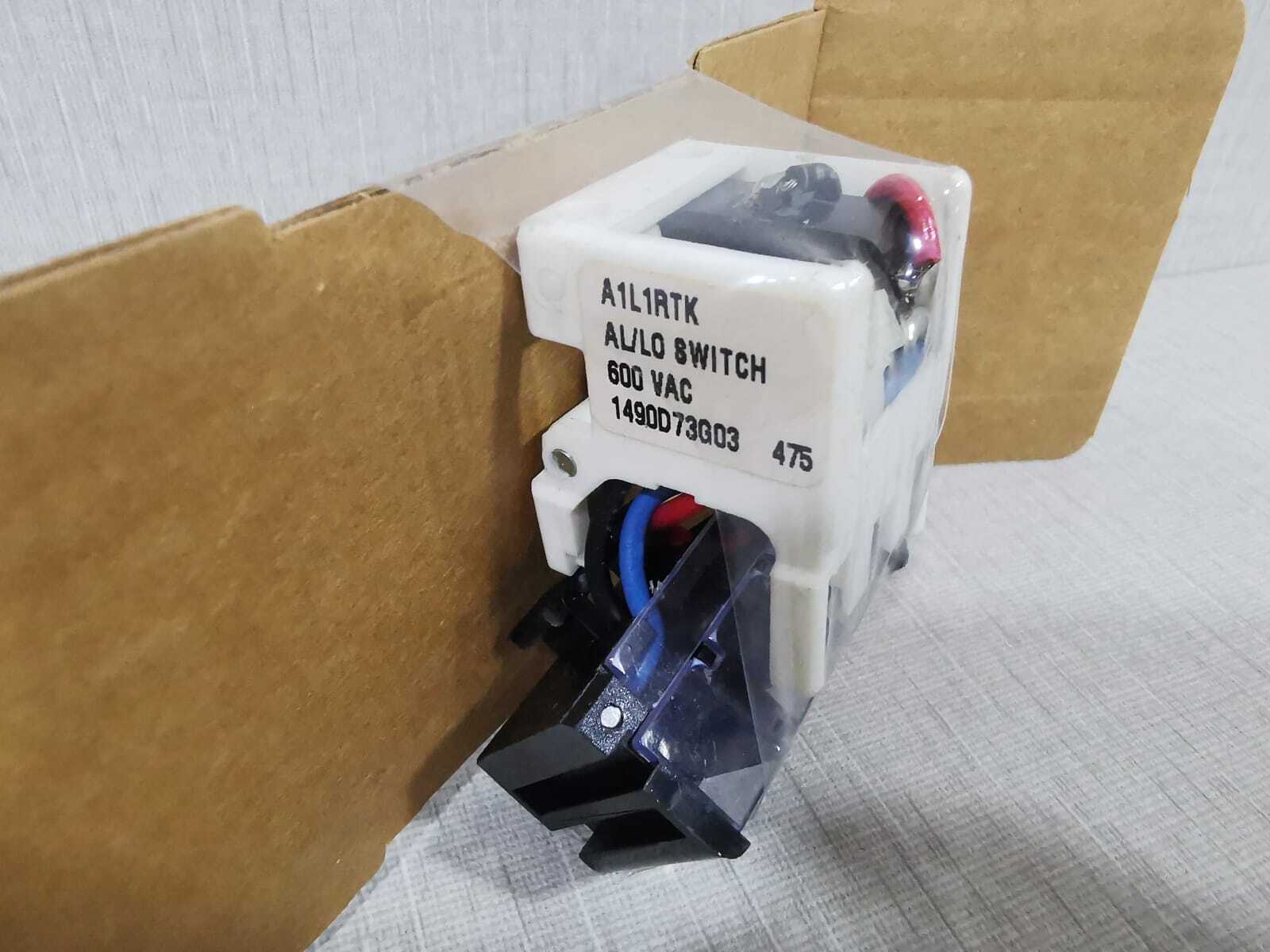 Cutler-Hammer 1490D73G03 CUTLER-HAMMER A1L1RTK AL/LO SWITCH SER.C TYPE F-BREAKER 1490D73G03 600VAC 2