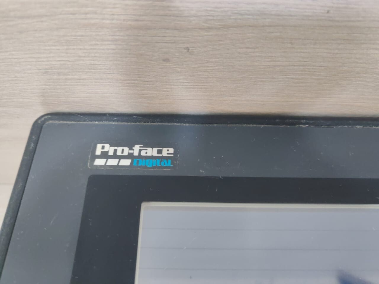 Proface GP570-BG11-24V PRO-FACE DIGITAL GP570-BG11-24V 50W REV.1 GRAPHIC PANEL 8