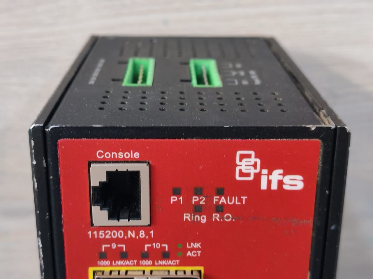 INTERLOGIX IFS NS3552-8P-2S INTERLOGIX INDUSTRIAL ETHERNET IFS NS3552-8P-2S SWITCH 48V- TRIED & TESTED 8