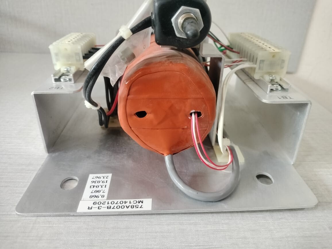ABB MC140701209 ABB 758A007B-3-R / MC140701209 4