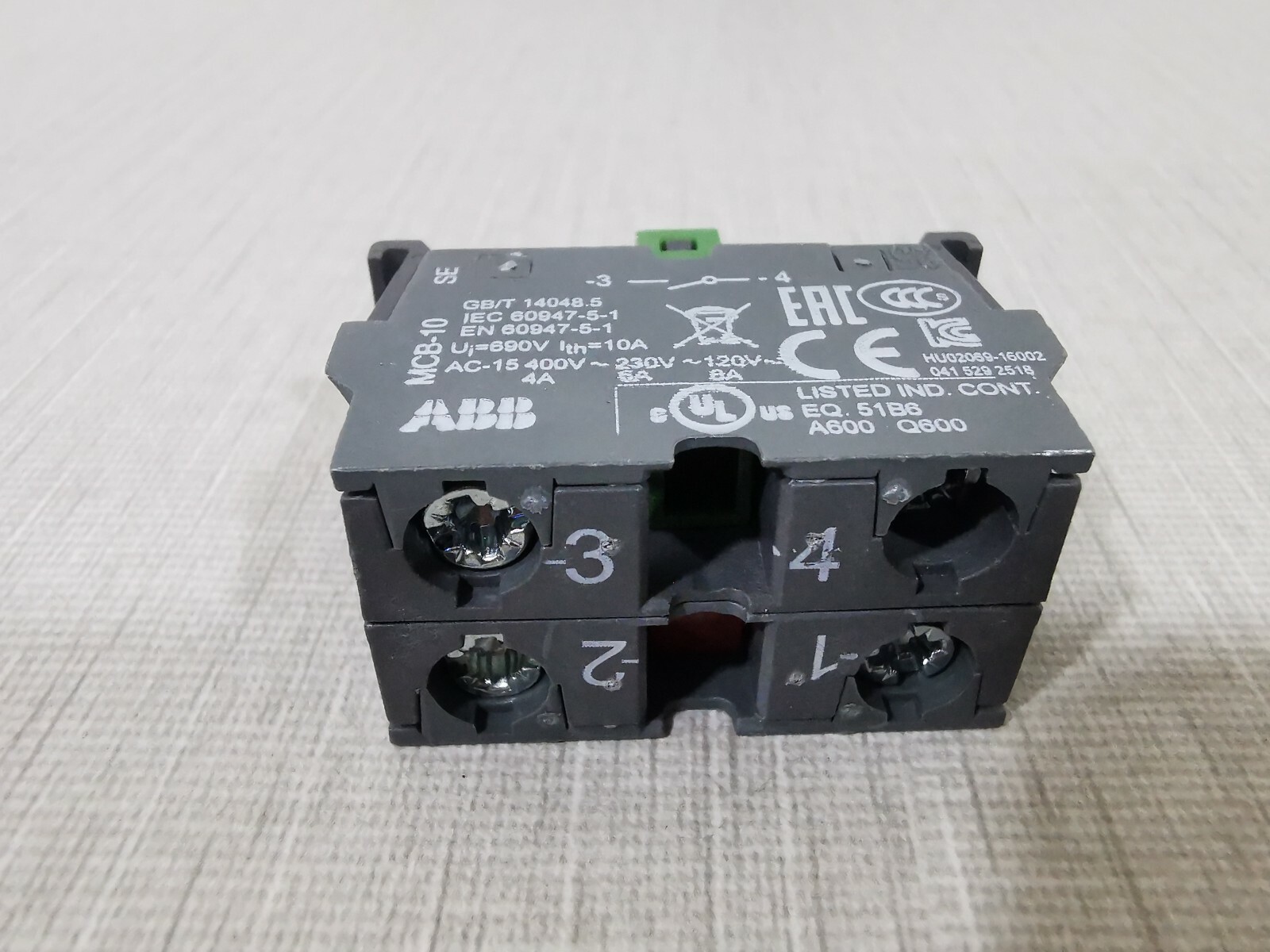 ABB 1SFA611610R1002 ABB MCB-20 1SFA611610R1002 CONTACT BLOCK - W/ OLD PACKAGING 6