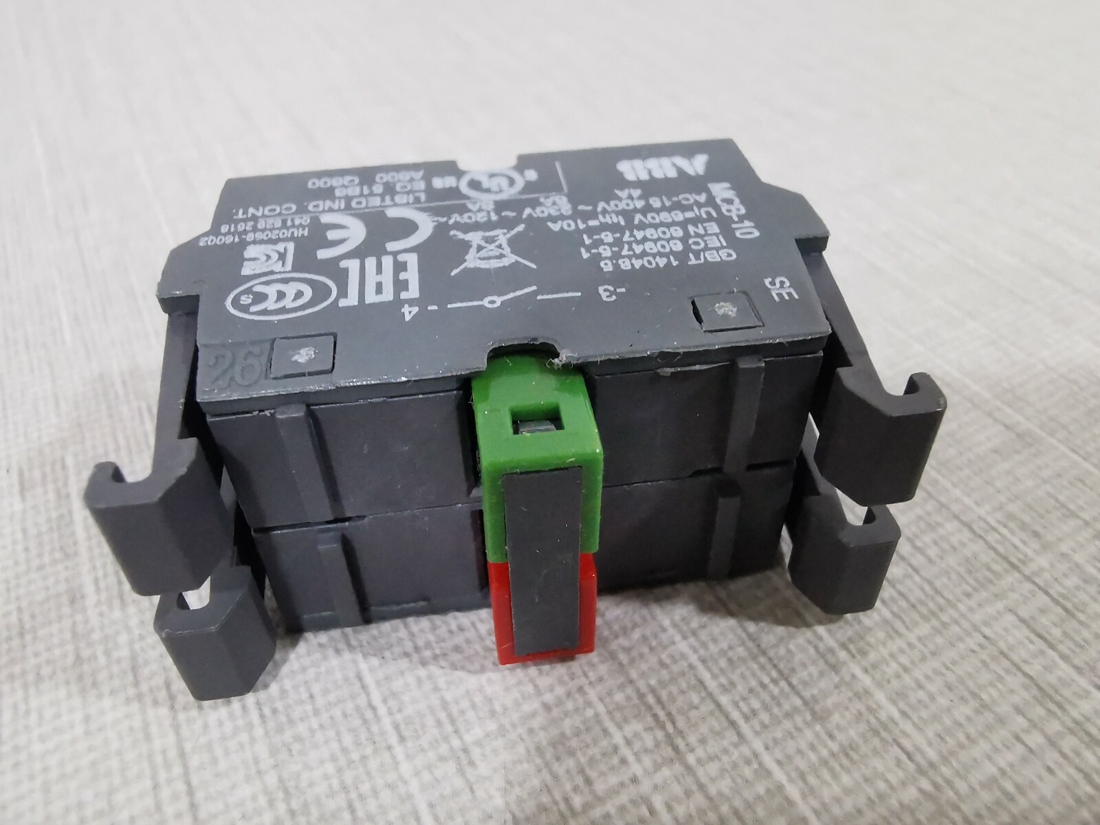 ABB MCB-11 ABB MCB-11 Contact Block 1SFA611610R1011 3