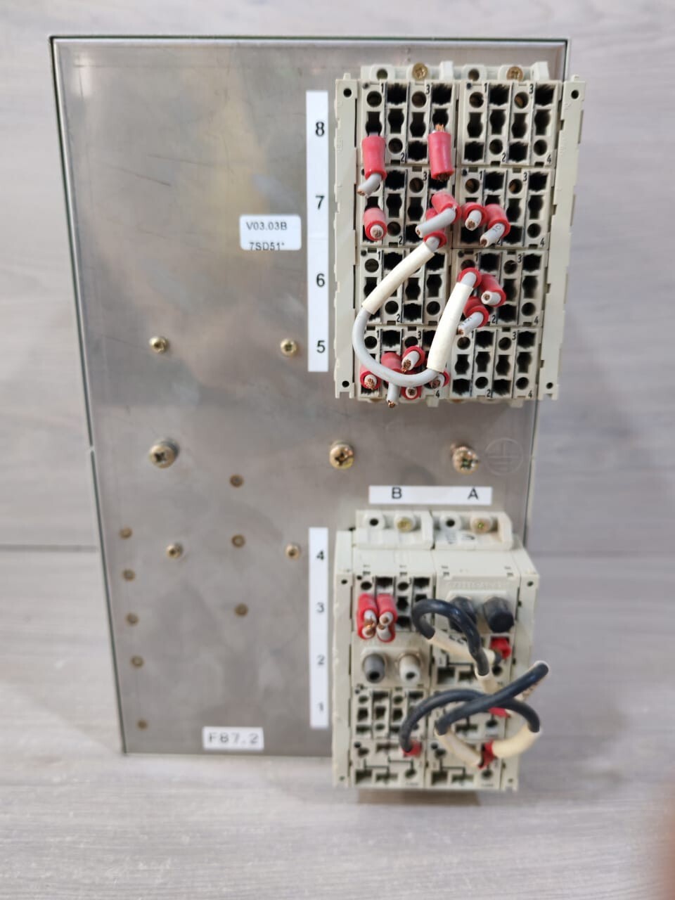 Siemens 7SD5111-4CA02-1CA0/GG SIEMENS 7SD5111-4CA02-1CA0/GG Comparison Protection Relay 9