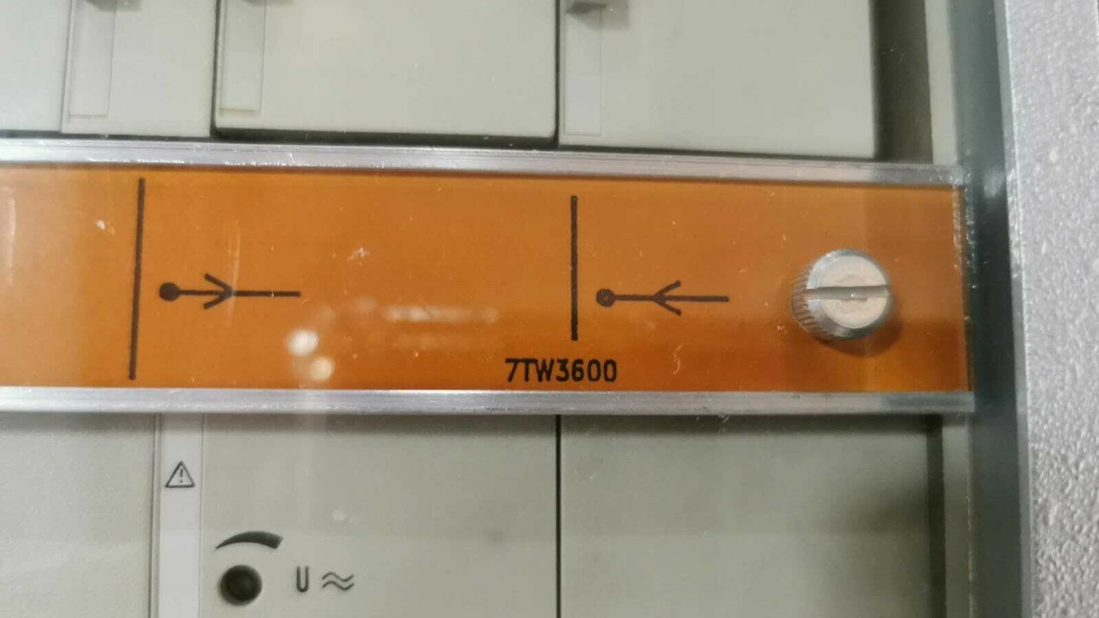 Siemens 7SD7611-2AA1/BC SIEMENS 7SD7611-2AA1/BC RELAY 8