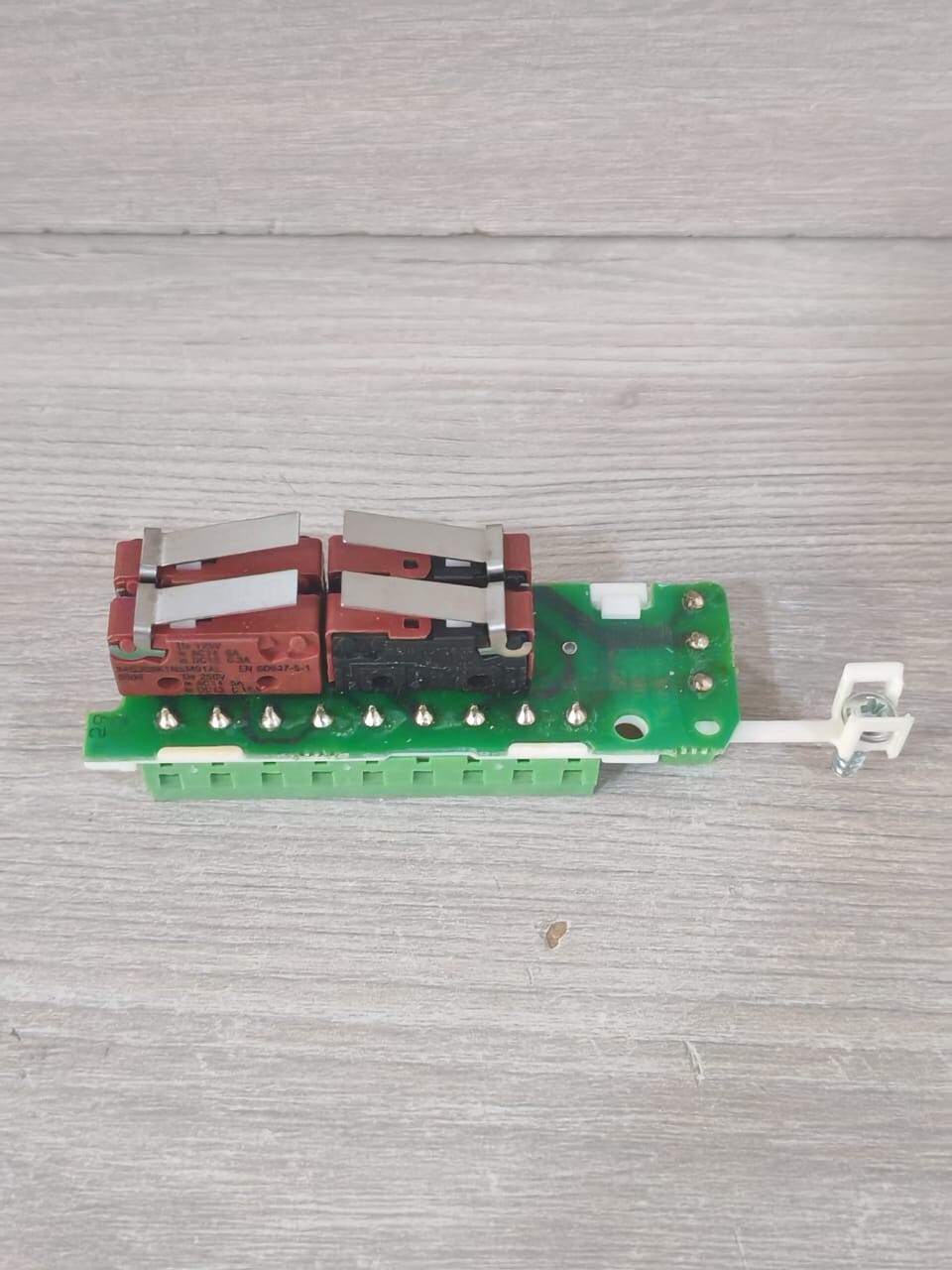 ABB AO-51369 ABB SACE AO 51369 / 1SD AO 51369 R1 CHANGEOVER CONTACT OPEN-CLOSED +1 8