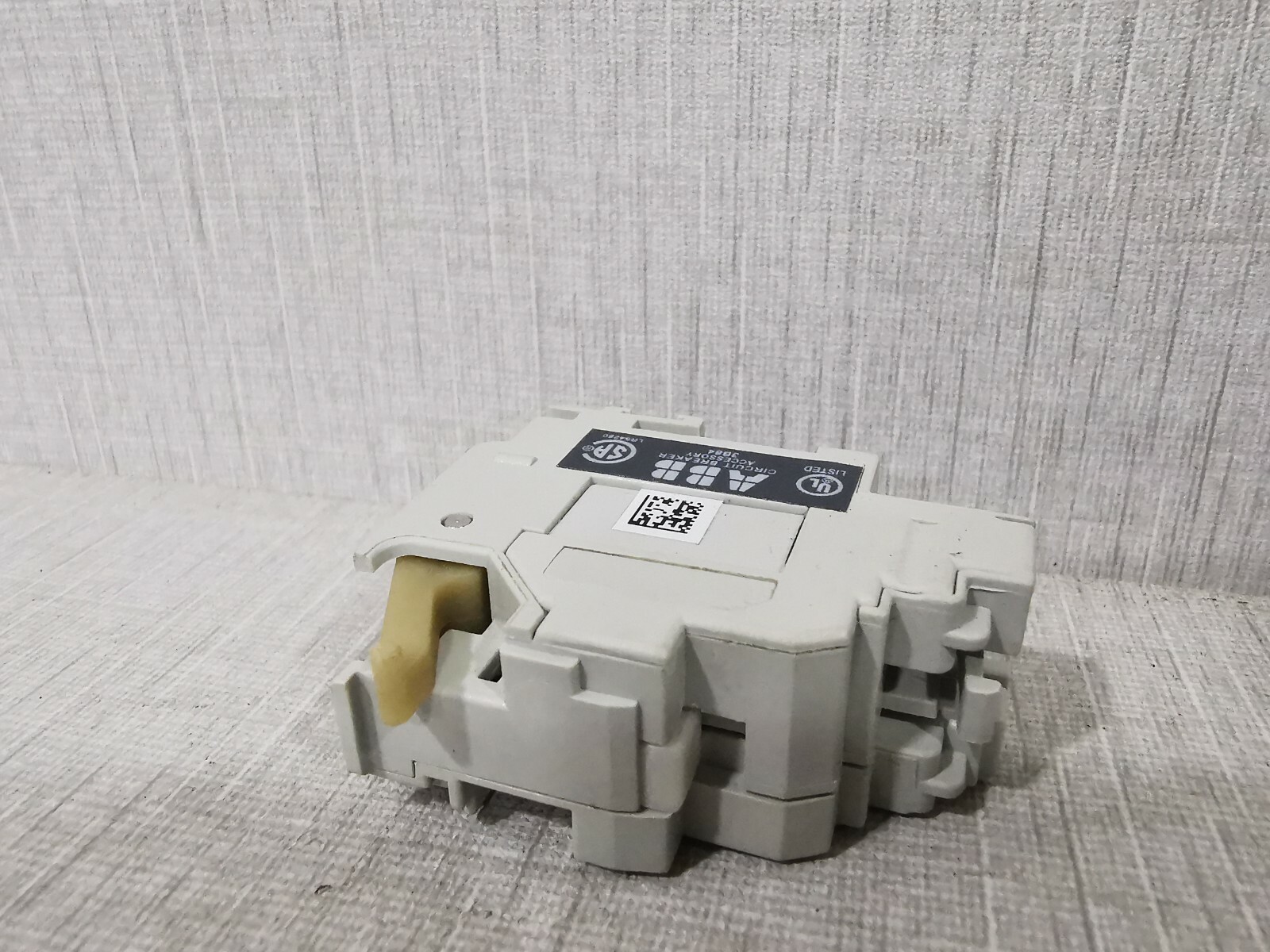 ABB A066317 ABB A0 66317 SACE 1SD A066317 R1 SHUNT OPENING RELEASE 220-240V 3
