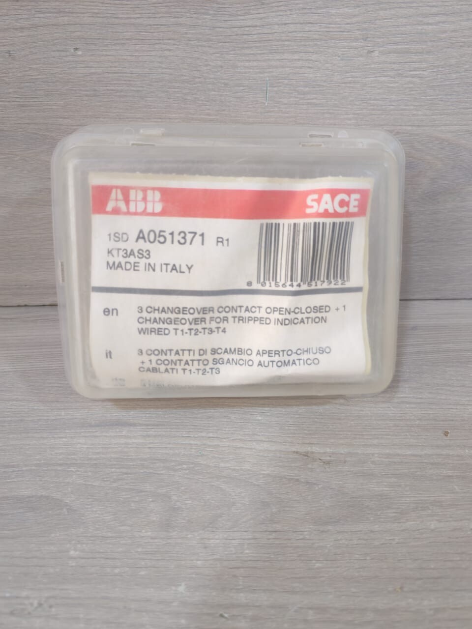 ABB AO51371 ABB SACE AO51371 1SD AO51371 R1 / KT3AS3 CHANGEOVER CONTACT-OPEN-CLOSED +1 2