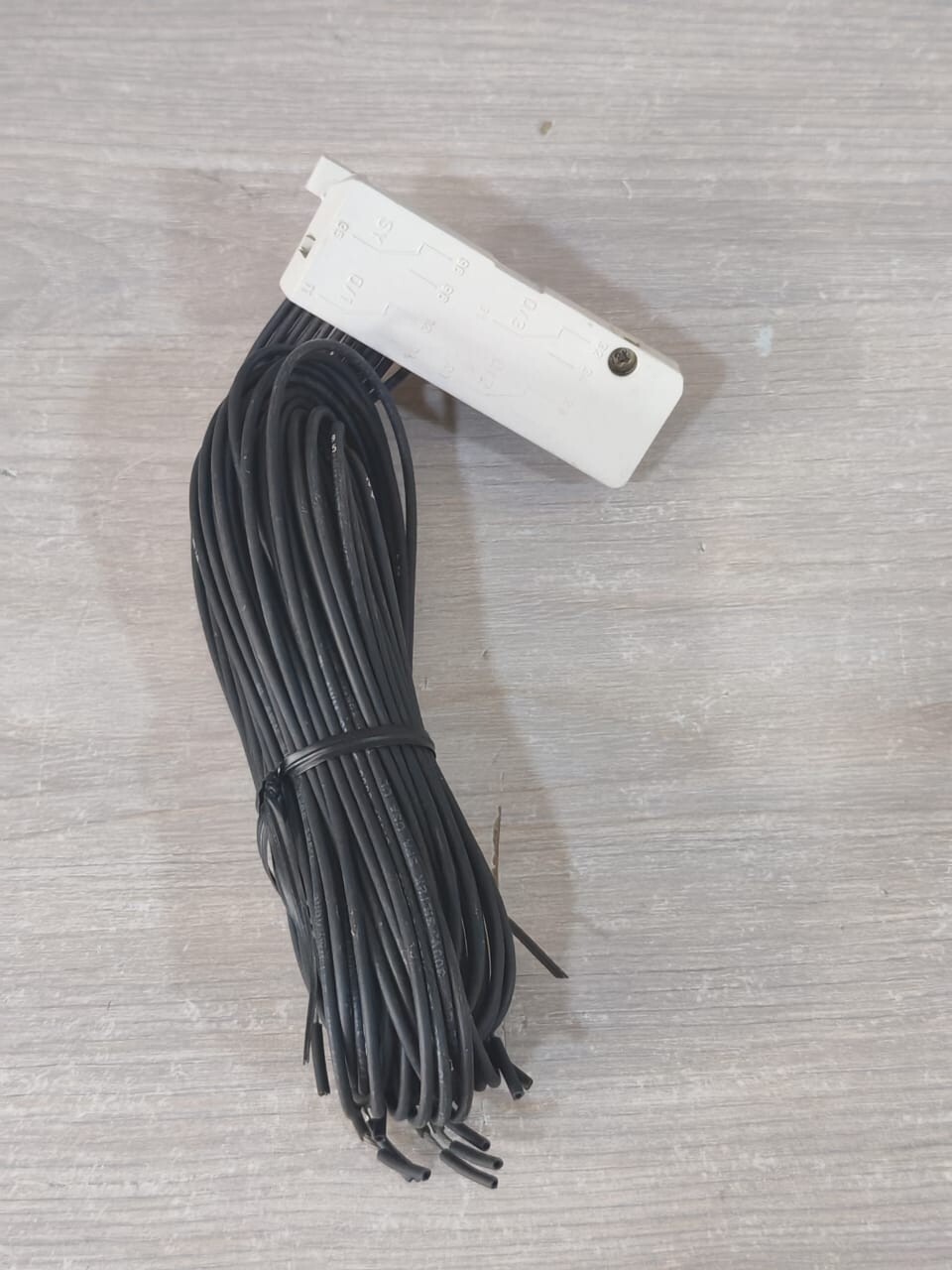 ABB AO51371 ABB SACE AO51371 1SD AO51371 R1 / KT3AS3 CHANGEOVER CONTACT-OPEN-CLOSED +1 5