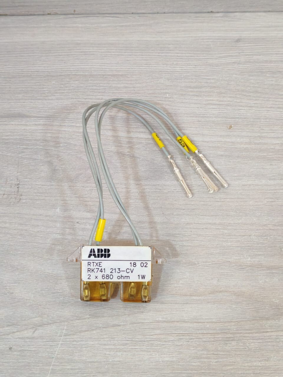 ABB RTXE-18-02 ABB RTXE 18 02 / RK 741 213-CV 2X 680 OHM 1W 2