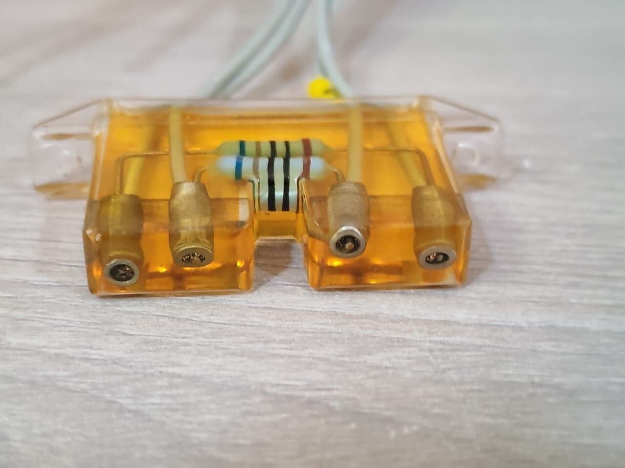 ABB RTXE-18-02 ABB RTXE 18 02 / RK 741 213-CV 2X 680 OHM 1W 4
