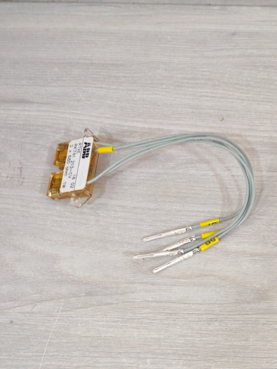 ABB RTXE-18-02 ABB RTXE 18 02 / RK 741 213-CV 2X 680 OHM 1W 5