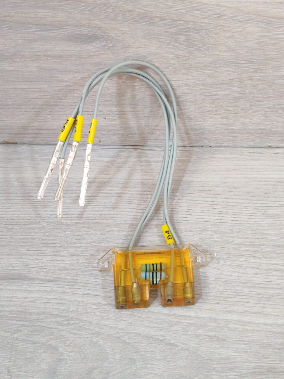 ABB RTXE-18-02 ABB RTXE 18 02 / RK 741 213-CV 2X 680 OHM 1W 7