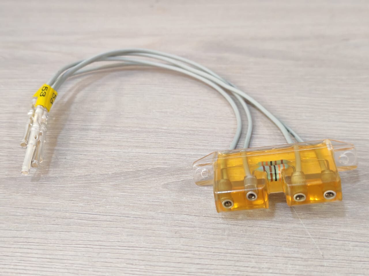 ABB RTXE-19-10 ABB RTXE 19 10 / RK 741 213-DM 2 X 3.3 KOHM 1W 4