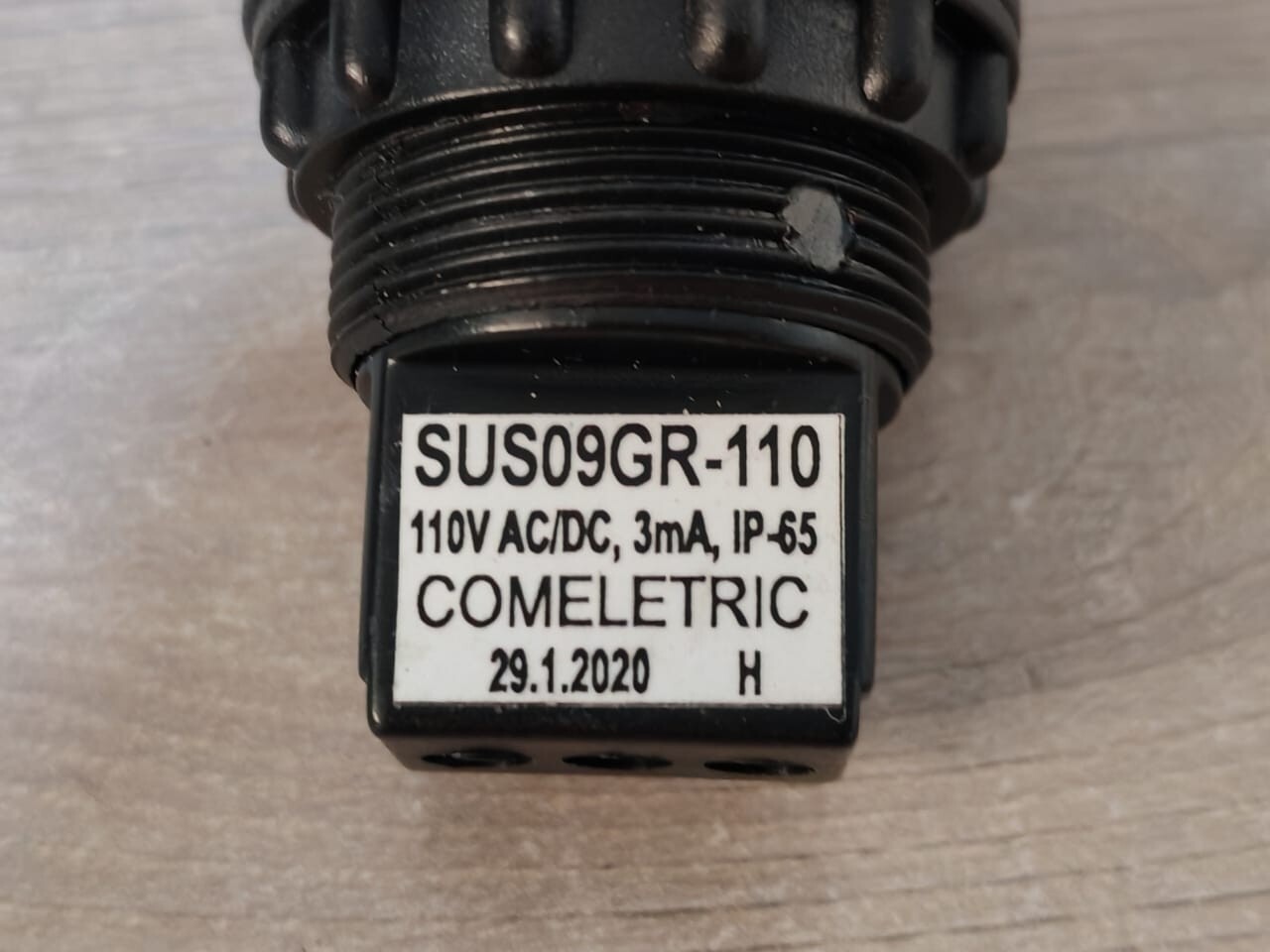ABB SUS09GR-110 COMELETRIC SUS09GR-110 110 VAC/DC 5