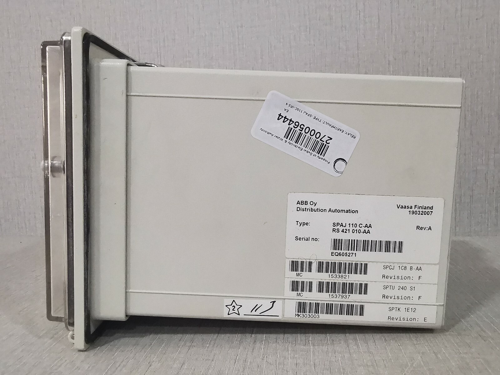 ABB SPAJ 110 C-AA ABB OY DISTRIBUTION AUTOMATION SPAJ 110 C/ SPAJ 110 C-AA REV.APROTECTION RELAY 4