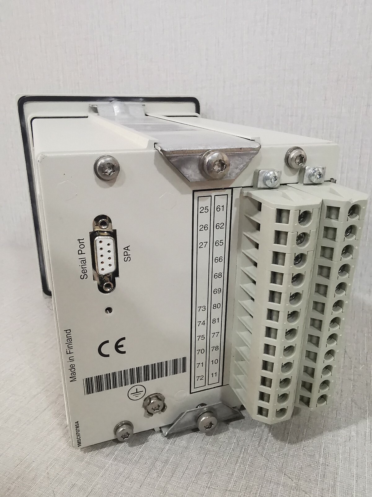 ABB SPAJ 110 C-AA ABB OY DISTRIBUTION AUTOMATION SPAJ 110 C/ SPAJ 110 C-AA REV.APROTECTION RELAY 6