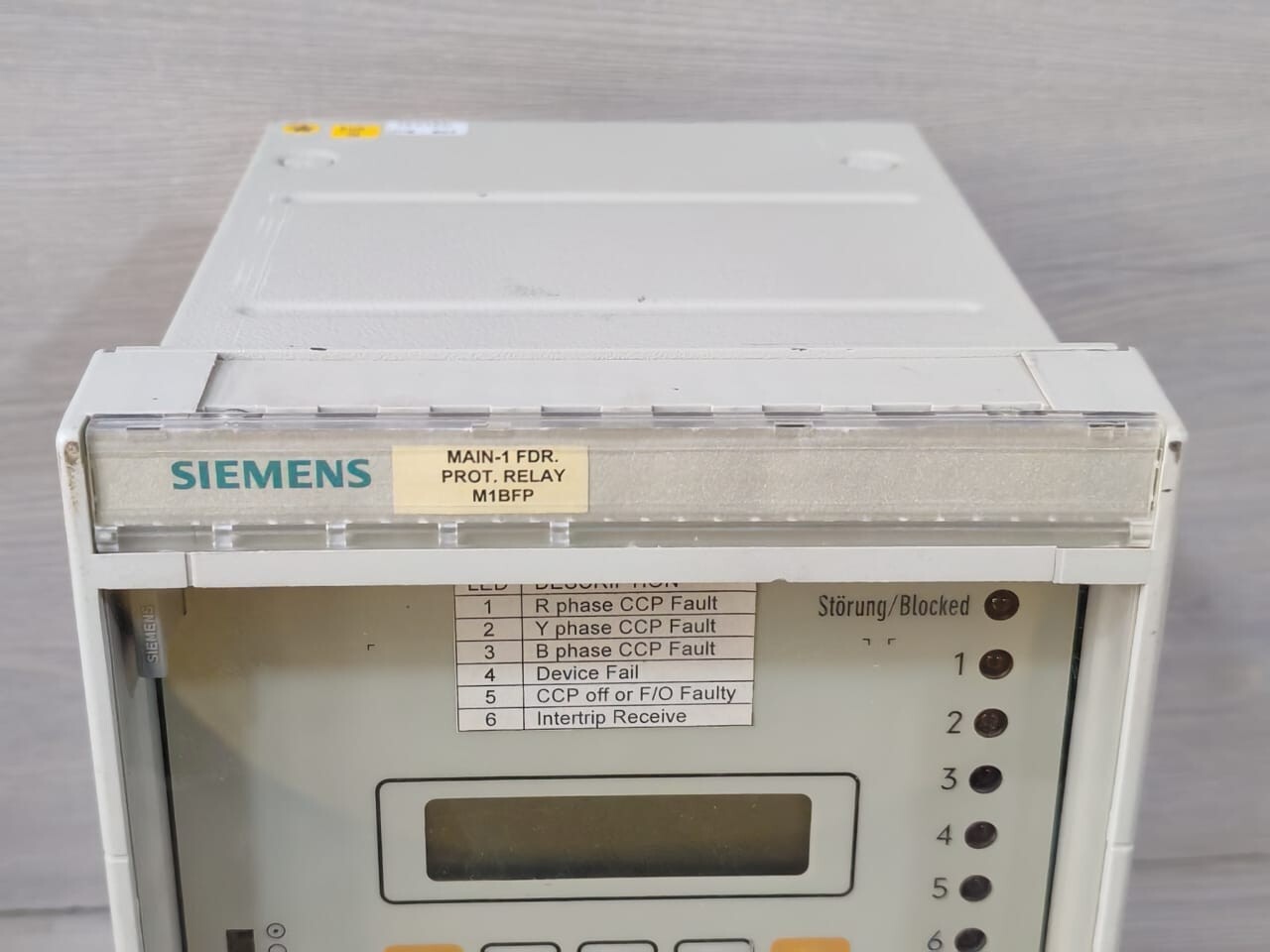 Siemens 7SD5111-4CA02-1AA0/GG SIEMENS 7SD5111-4CA02-1AA0/GG COMPARISON PROTECTION RELAY 3
