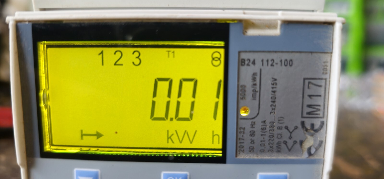 ABB B24 112-100 2CMA100178R1000 POWER METER