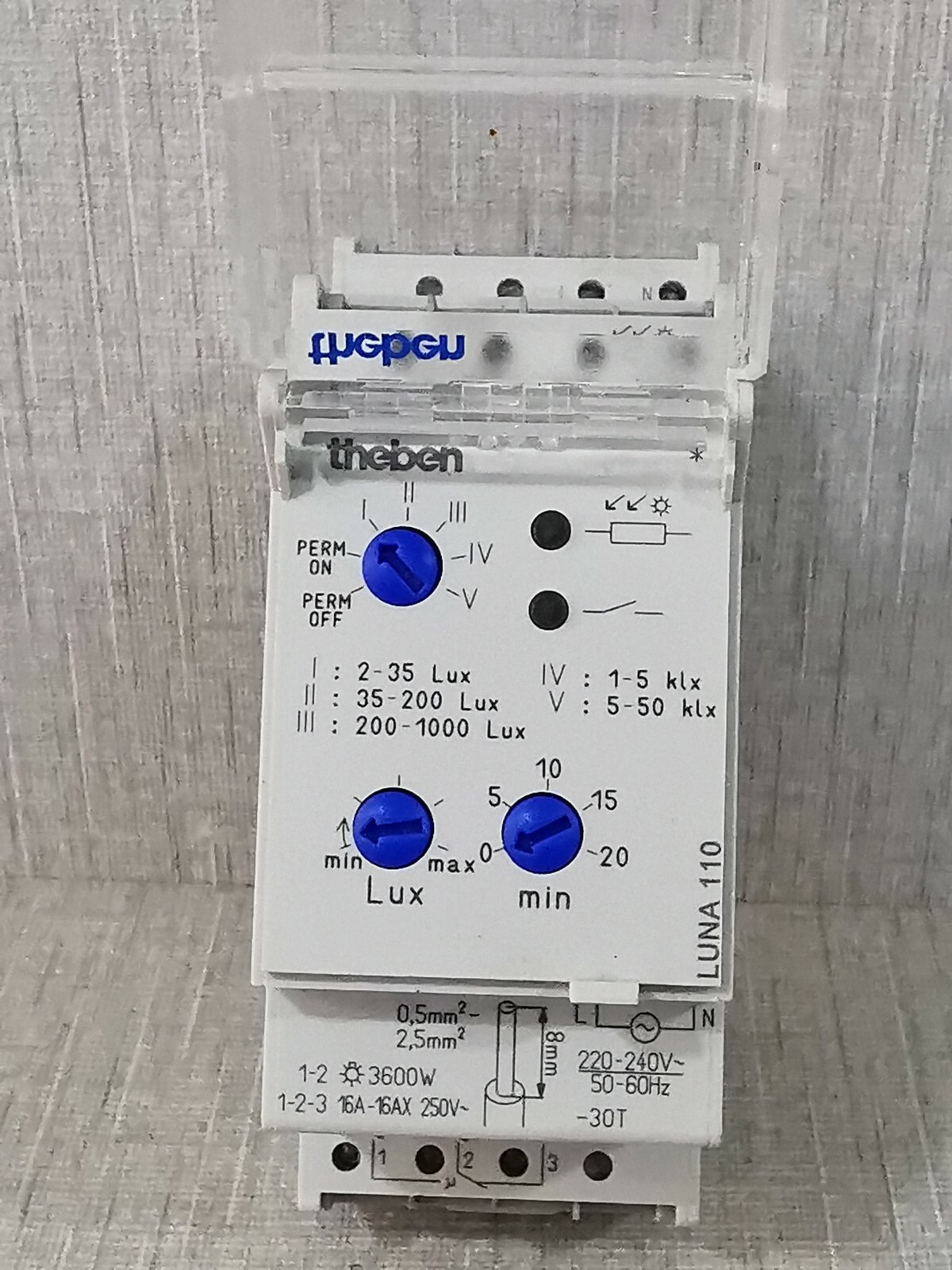 Theben LUNA 110 Theben LUNA 110 Light Sensor 4