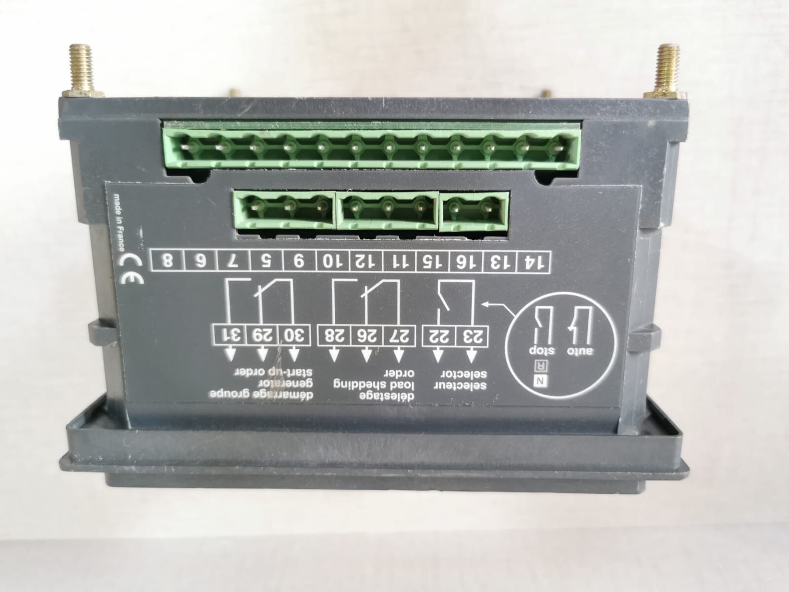 Merlin Gerin UA Automatism MERLIN GERIN Compact/Masterpact UA Automatism 380/415V 440V 50/60Hz 7