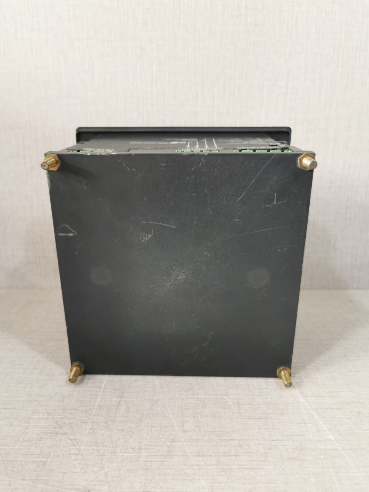 Merlin Gerin UA Automatism MERLIN GERIN Compact/Masterpact UA Automatism 380/415V 440V 50/60Hz 9
