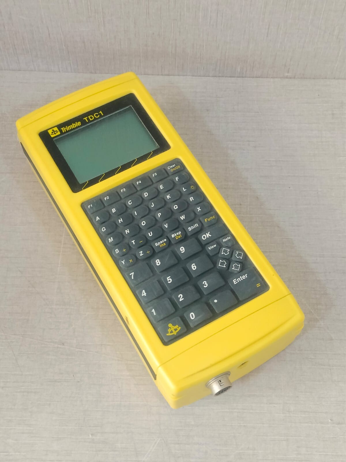 Timble 3300 QA / 001815-62-00 A Trimble TDC1 Survey Data Collector 3300 QA / 001815-62-00 A 3