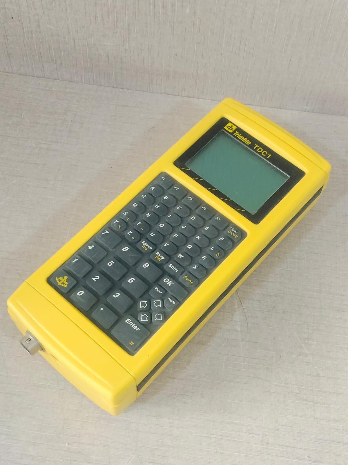 Timble 3300 QA / 001815-62-00 A Trimble TDC1 Survey Data Collector 3300 QA / 001815-62-00 A 4
