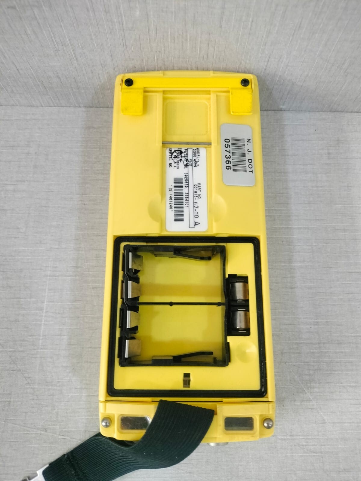 Timble 3300 QA / 001815-62-00 A Trimble TDC1 Survey Data Collector 3300 QA / 001815-62-00 A 8