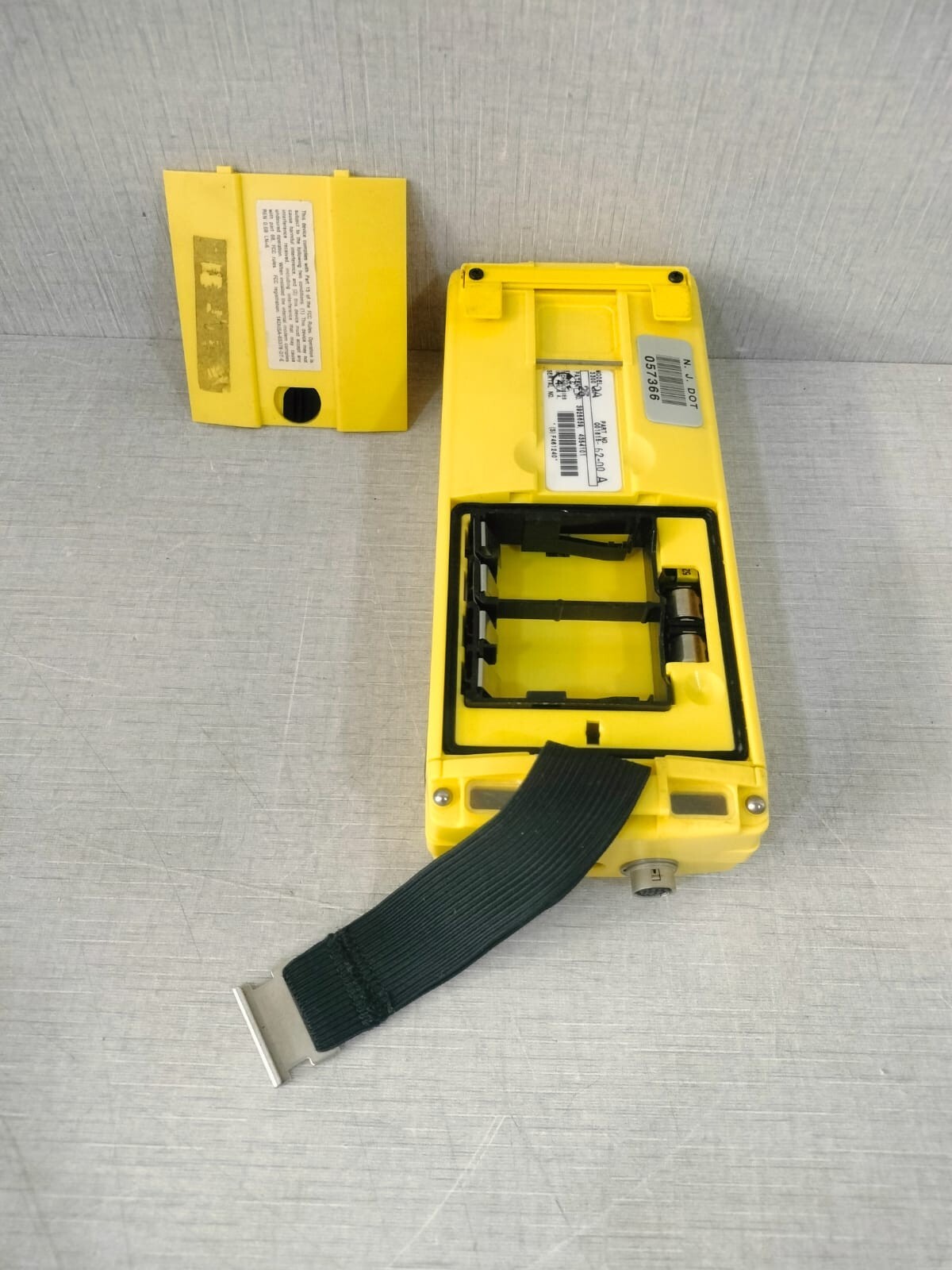 Timble 3300 QA / 001815-62-00 A Trimble TDC1 Survey Data Collector 3300 QA / 001815-62-00 A 9