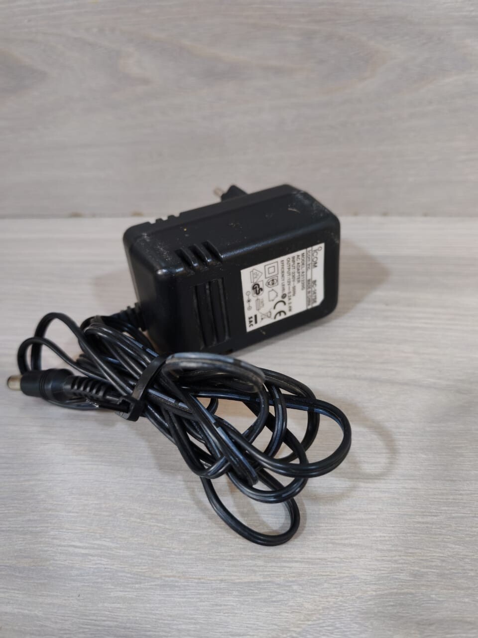ICOM IC-F4003 ICOM IC-F4003 Regular Charger Portable Radio 4