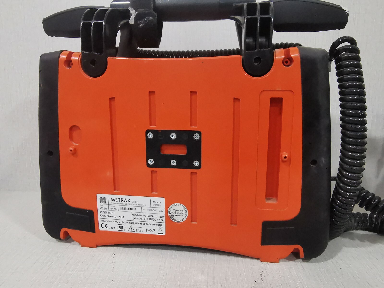METRAX XD1 METRAX PRIMEDIC Defi Monitor XD1 Multi-Parameter 3
