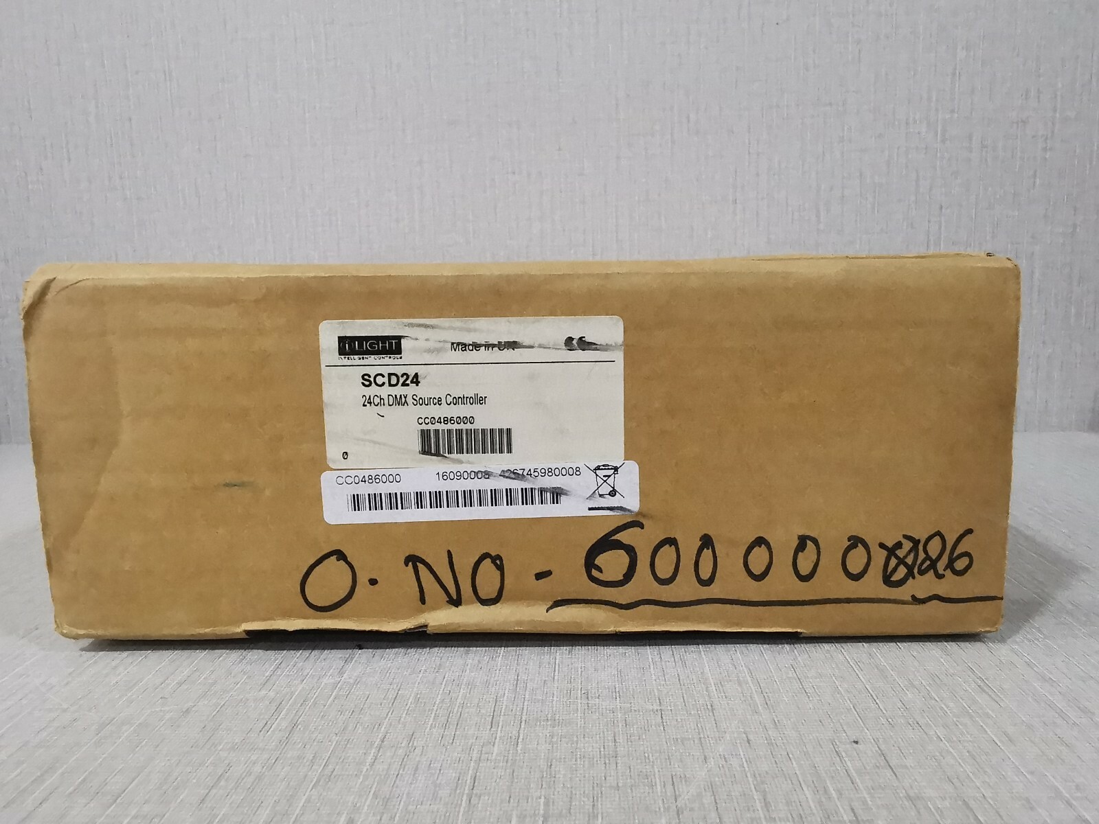 Ilight SCD24 iLight SCD24 Source Controller - WITH FHILTY BOX 8