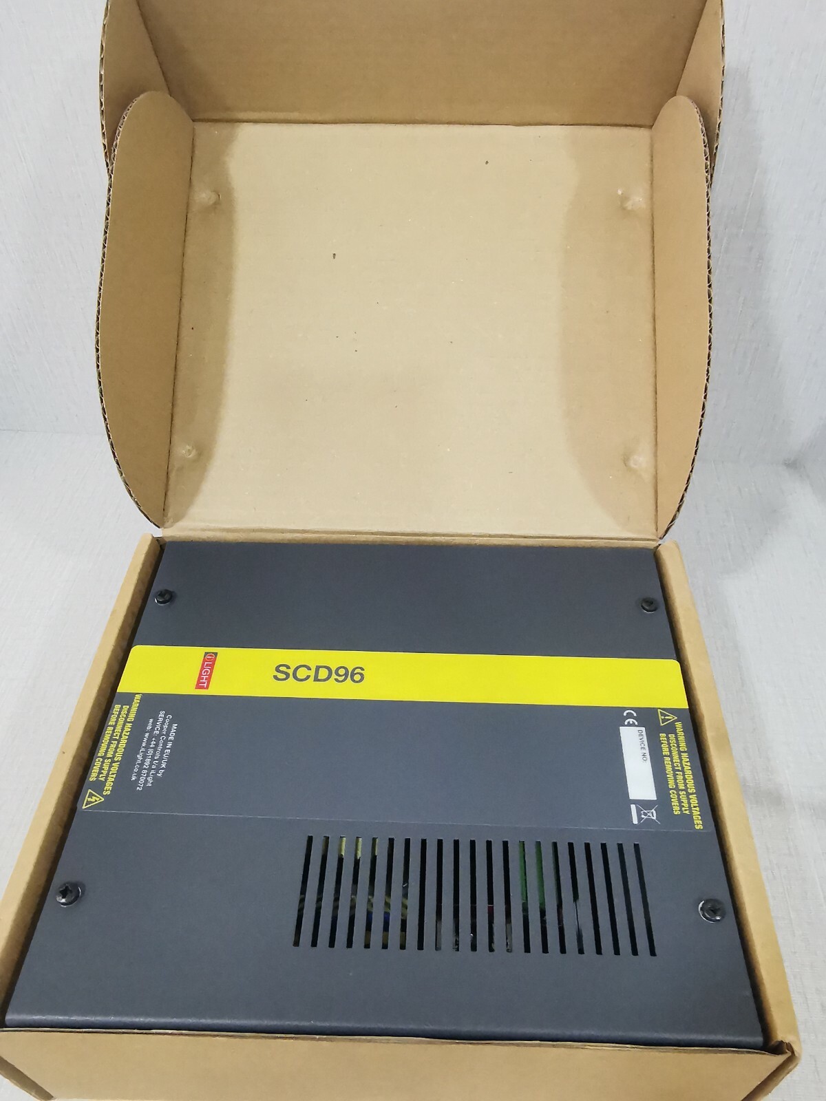 Ilight SCD96 iLight SCD96 96CH DMX SOURCE CONTROLLER 230VAC 50/60Hz 28VA - W/ FHILTY BOX 7