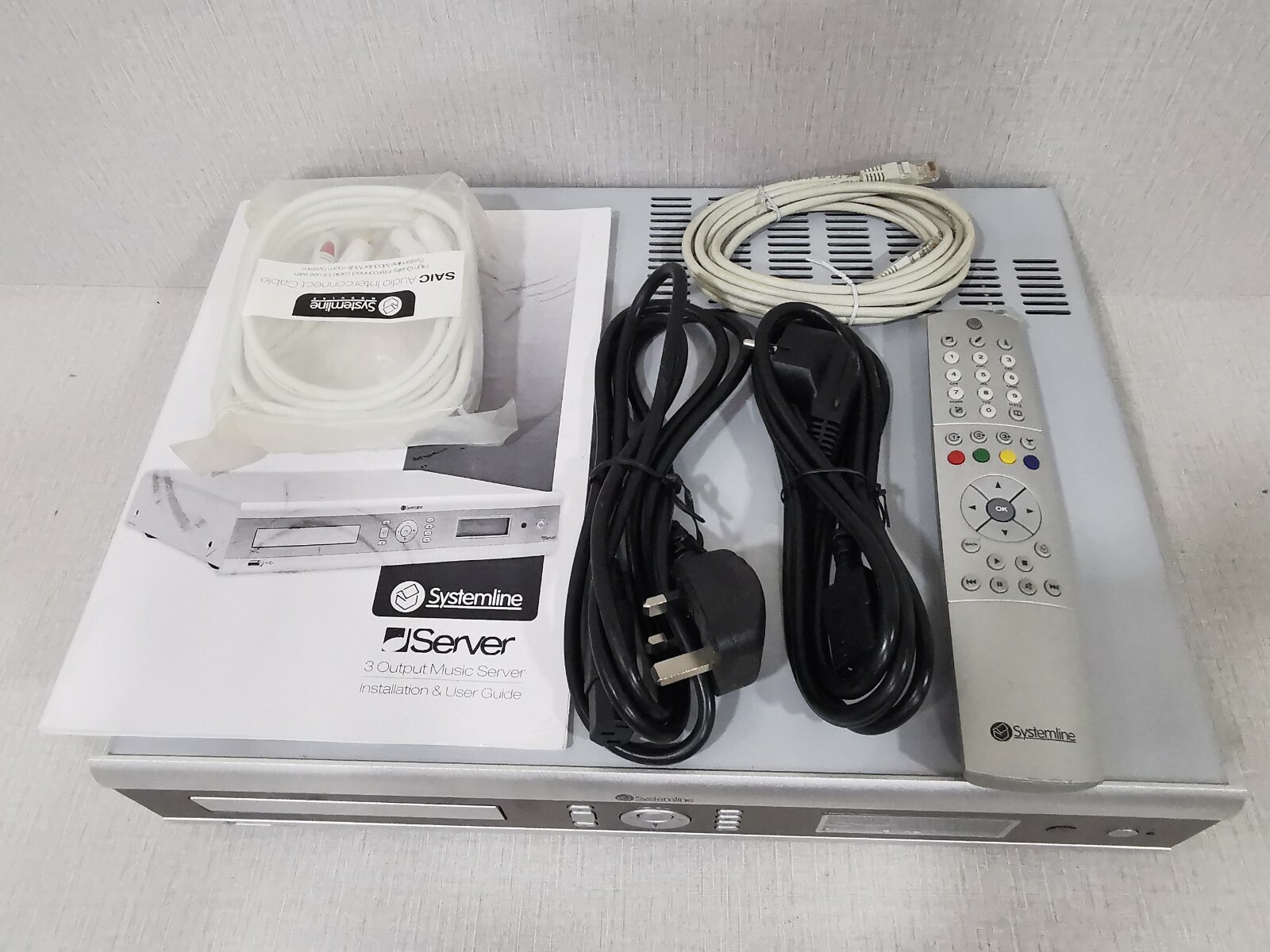 Systemline SMS3/160 Systemline Server SMS3/160 3 Output Music Server 2
