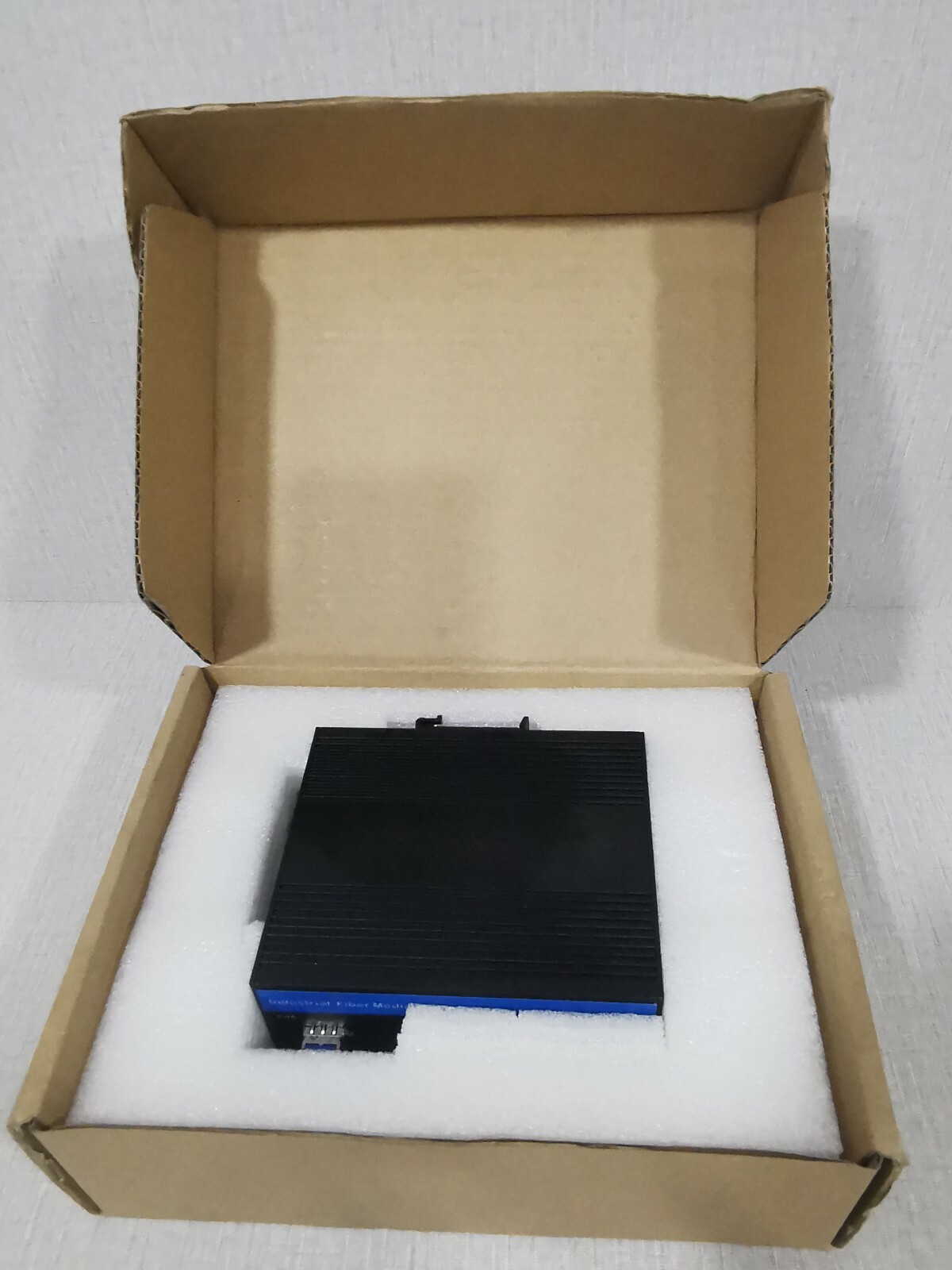 Unbranded CP-MCP-10/100-SM-LC-LR Industrial PoE Fiber Media Converter CP-MCP-10/100-SM-LC-LR 5